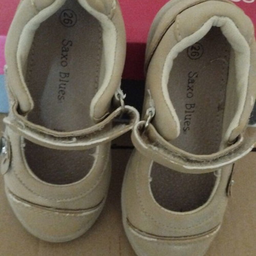 Girl Saxo Blues ballerinas size 26 used, beige