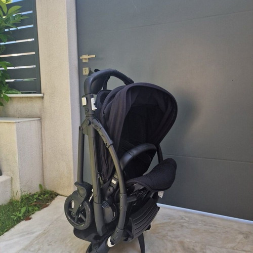 Bugaboo Bee 6 stroller like new, lightweight and sturdy