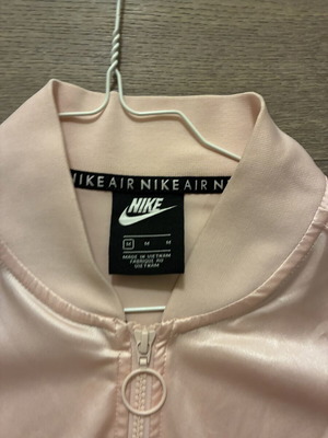 Nike σατέν ζακέτα απαλό ροζ σαν καινούργιο