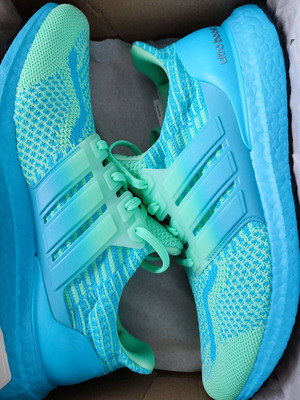 Adidas Ultra Boost 5.0 sneakers new, size 45.5, green and turquoise