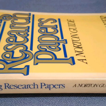 Writing Research Papers: A Norton Guide book like new