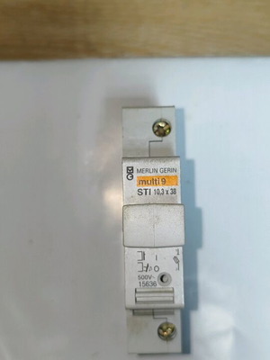 Fuse holder used for 10x38 fuses