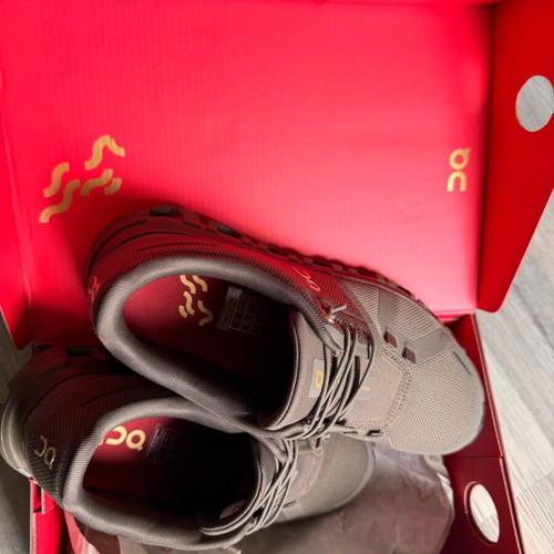 On Cloud 6 Limited Edition women's sneakers size EU 38.5 brown