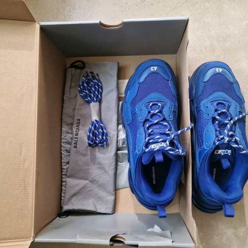 Balenciaga shoes size 43 blue like new
