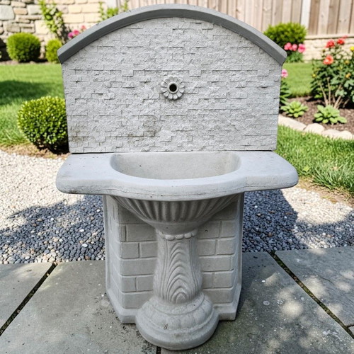 Garden fountain Veselina new, outdoor concrete wall sink