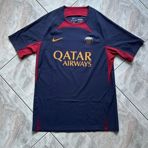 Nike PSG football jersey like new