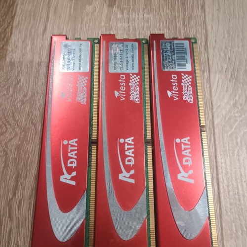DDR2 3x1GB 1066MHz RAM modules like new