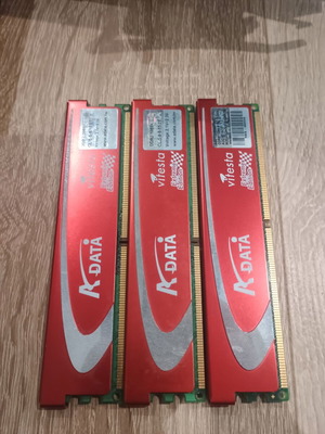 DDR2 3x1GB 1066MHz RAM modules like new