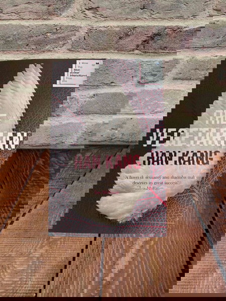 The Vegetarian – Han Kang (Αγγλική Έκδοση)