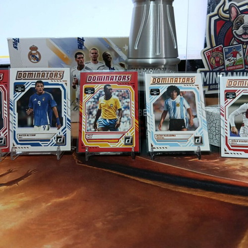 Panini Donruss Road to FIFA 2025-26 cards like new