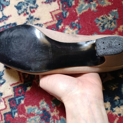 Pilar Burgos Mary Janes beige pumps size 39, vintage, made in Spain