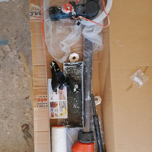 Black and Decker Speedy Roller 650ml with Automatic Painting System like new