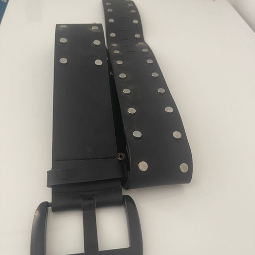 Bershka belt black size 75 like new