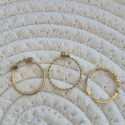 Golden Sun ring set new, 3 pieces with zircon