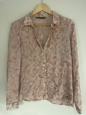 Satin shirt pink pale with patterns size Large used Zara