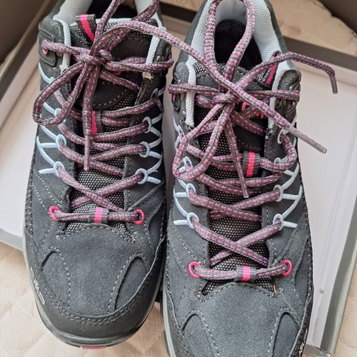CMP waterproof hiking shoes like new, size 39