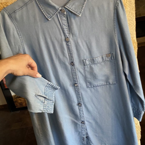 Edward’s asymmetrical denim shirt women’s, new, blue, size M