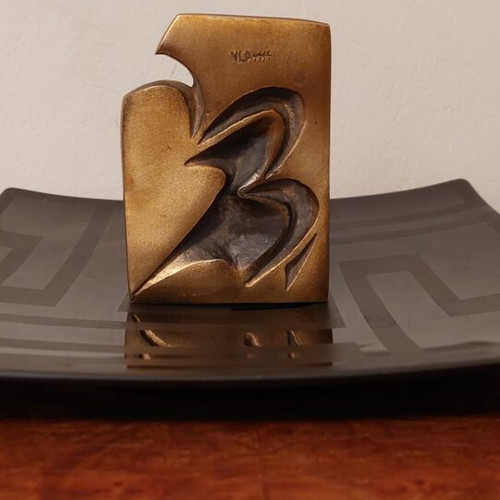 Bronze micro sculpture by Dimitris Vlassis like new