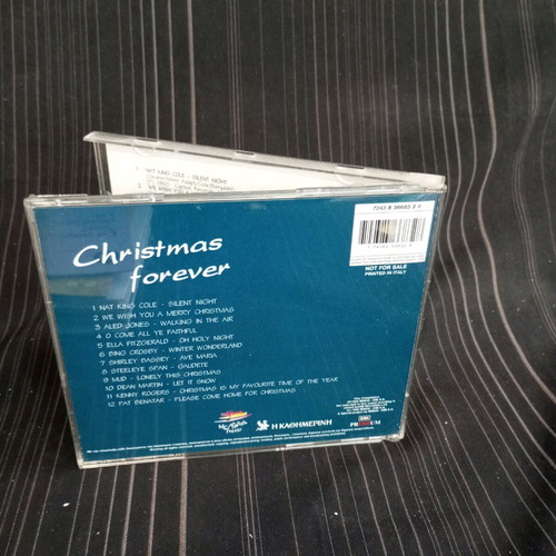 Christmas forever CD like new S1