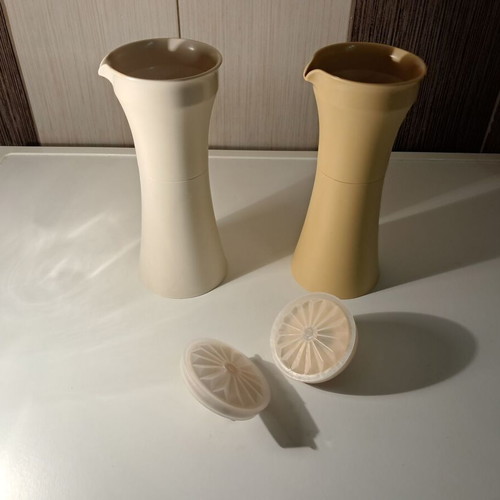 Tupperware vintage serving containers for oil and vinegar, like new