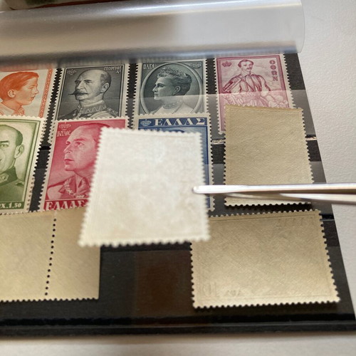 Vasileis B complete mint stamp set without hinge