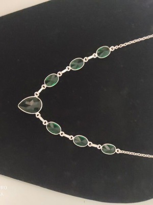 Handmade necklace with green quartz stones, new, 45 cm chain