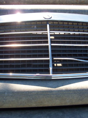 Μάσκα Mercedes W124 μεταχειρισμένη γνήσια