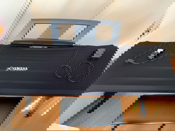 Ηλεκτρικό πιάνο YAMAHA
