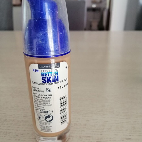 Maybelline Foundation used