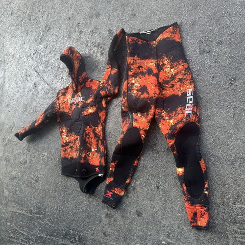 Seac 6mm wetsuit like new