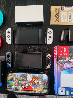 Nintendo Switch OLED σαν καινούριο, πλήρες πακέτο με extras