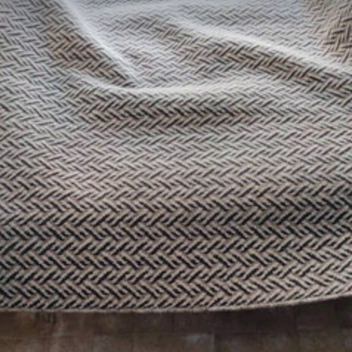 Carpet used, beige and brown, 2.50x1.55 m
