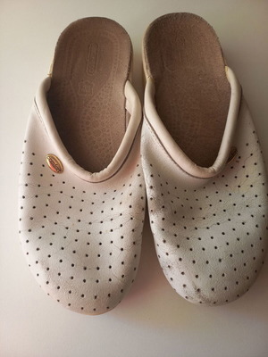 White leather summer clogs size 38, like new