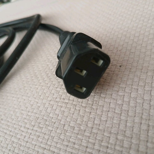 Special use cable 1.80m like new