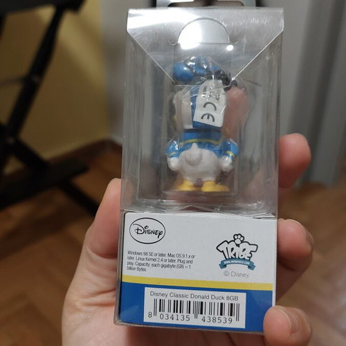 Disney Tribe 3D USB Flash Drives new, mint edition, 4 pcs