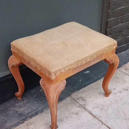 Classic stool used, sturdy, needs upholstery