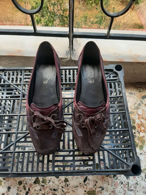 Tod's μοκασίνια μεταχειρισμένα, μωβ, μέγεθος 41