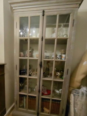 English Cottage style display cabinet, 2.30 x 1.10 x 0.40 m