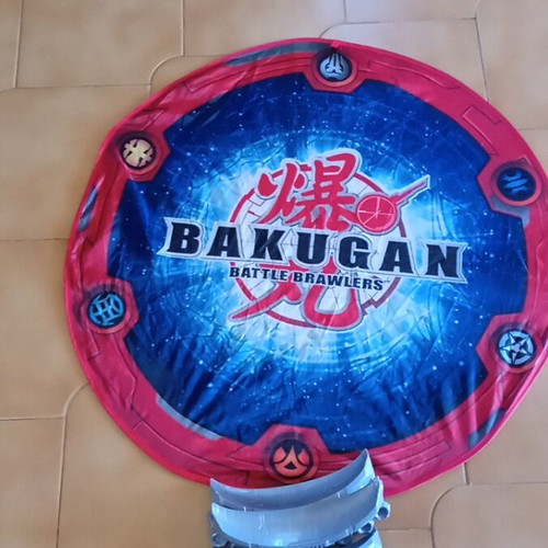 Bakugan fabric playmat like new with carrying case