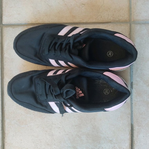 Adidas athletic shoes used, black with pink, size 39