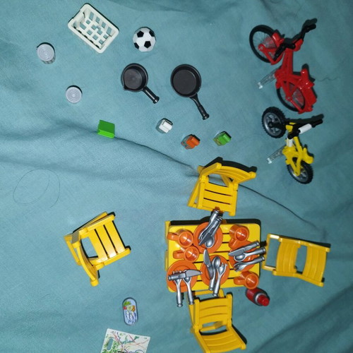Playmobil camper used with all contents