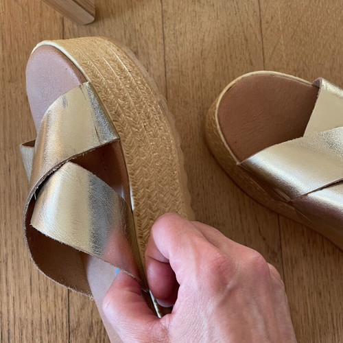 Mater Terra women's gold platform sandals like new, size 40