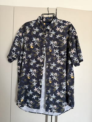 Gant men's short-sleeve shirt 3XL like new, floral tropical pattern