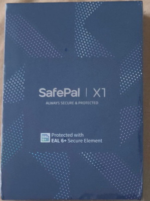 SafePal X1 cold crypto wallet
