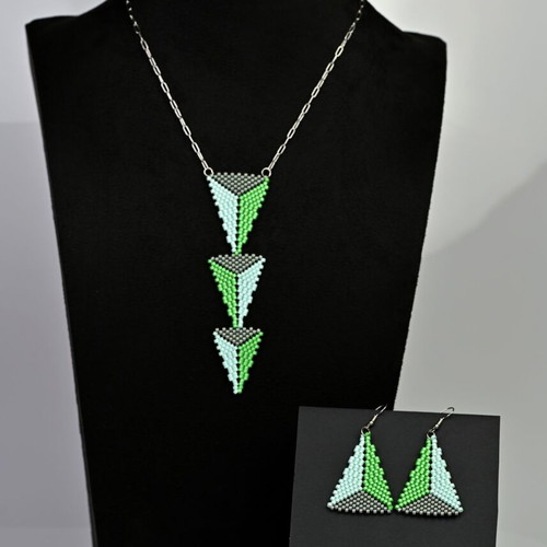 Alga necklace and earrings set custom made, blue and green