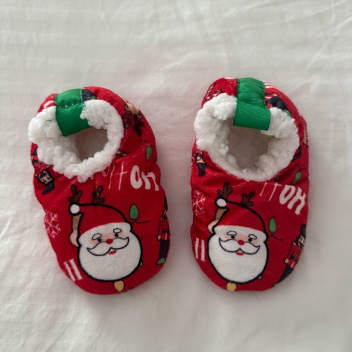 Children's jumbo slippers size 22-23 new, unworn