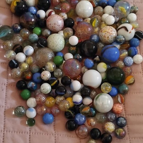 Vintage glass marbles collection from 1990s, like new, 180 pieces