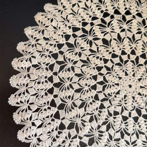 Round Doily 27 cm very thin crochet new