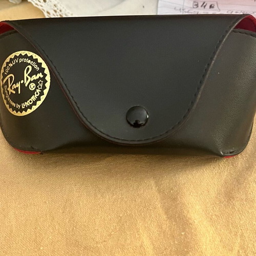 Rayban sunglasses like new, black