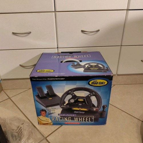 Mad Catz Dual Force Racing Wheel for PS2 like new with pedals